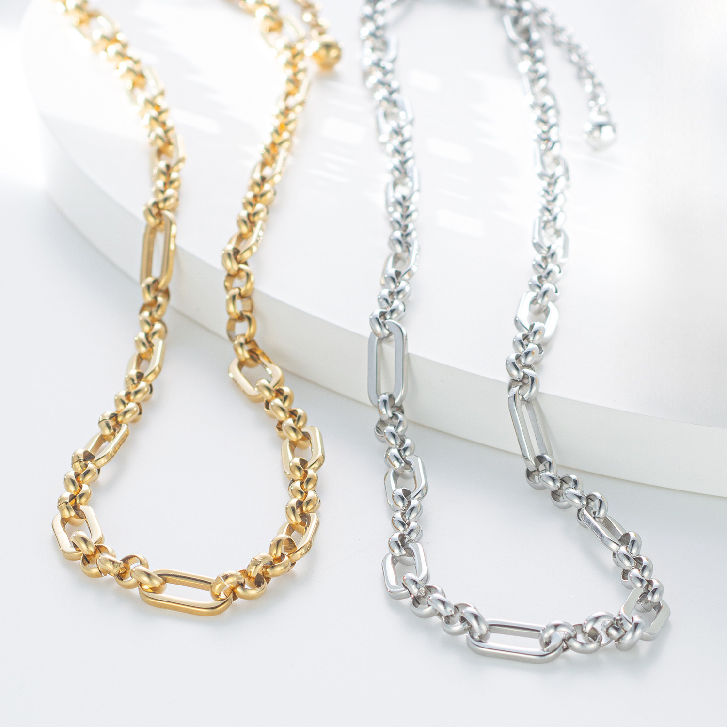 アシエステンレス サージカルステンレス クラシック ボリュームネックレス