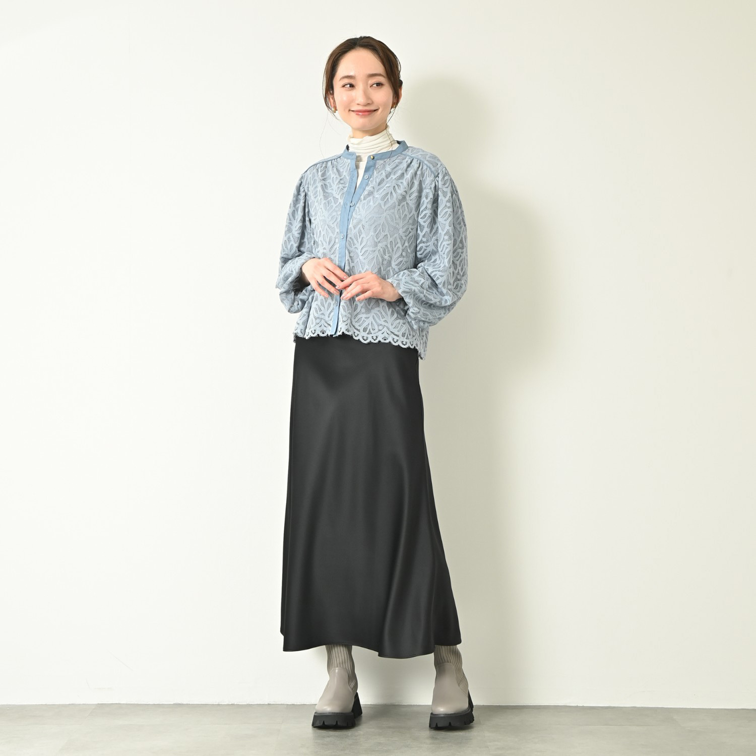 元町ゼラール とろみ＆きれい見えサテン シルエットが美しい フレアースカート