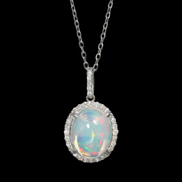 サープライズ プラチナ９５０ １カラットＵＰオパール＆ ダイヤモンド オーバルカボション ペンダント