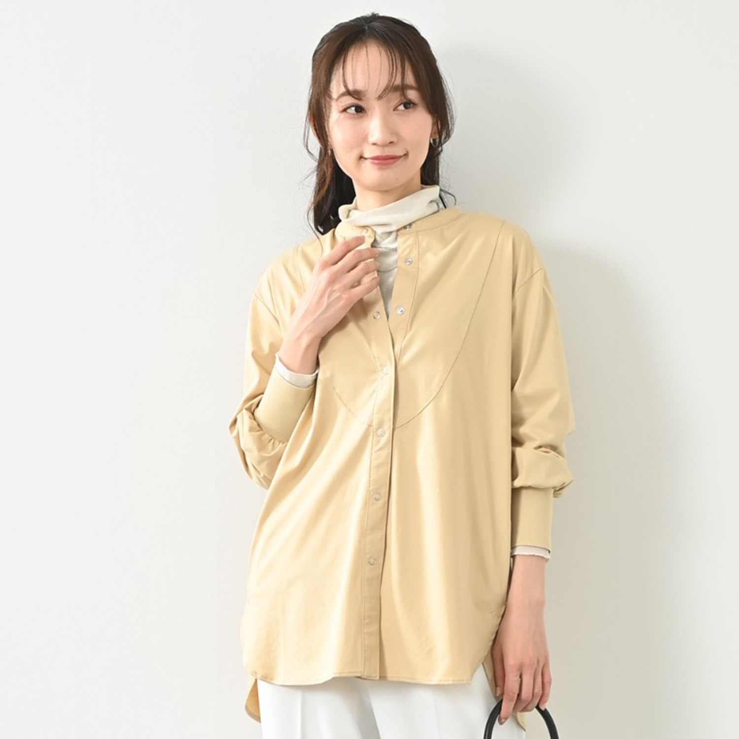 美品 キャピタル コットンリネンシャツ 金ビジユー レース オーバーサイズ 元町ゼラール なめらかな着心地 キザコットン混 プレーティング