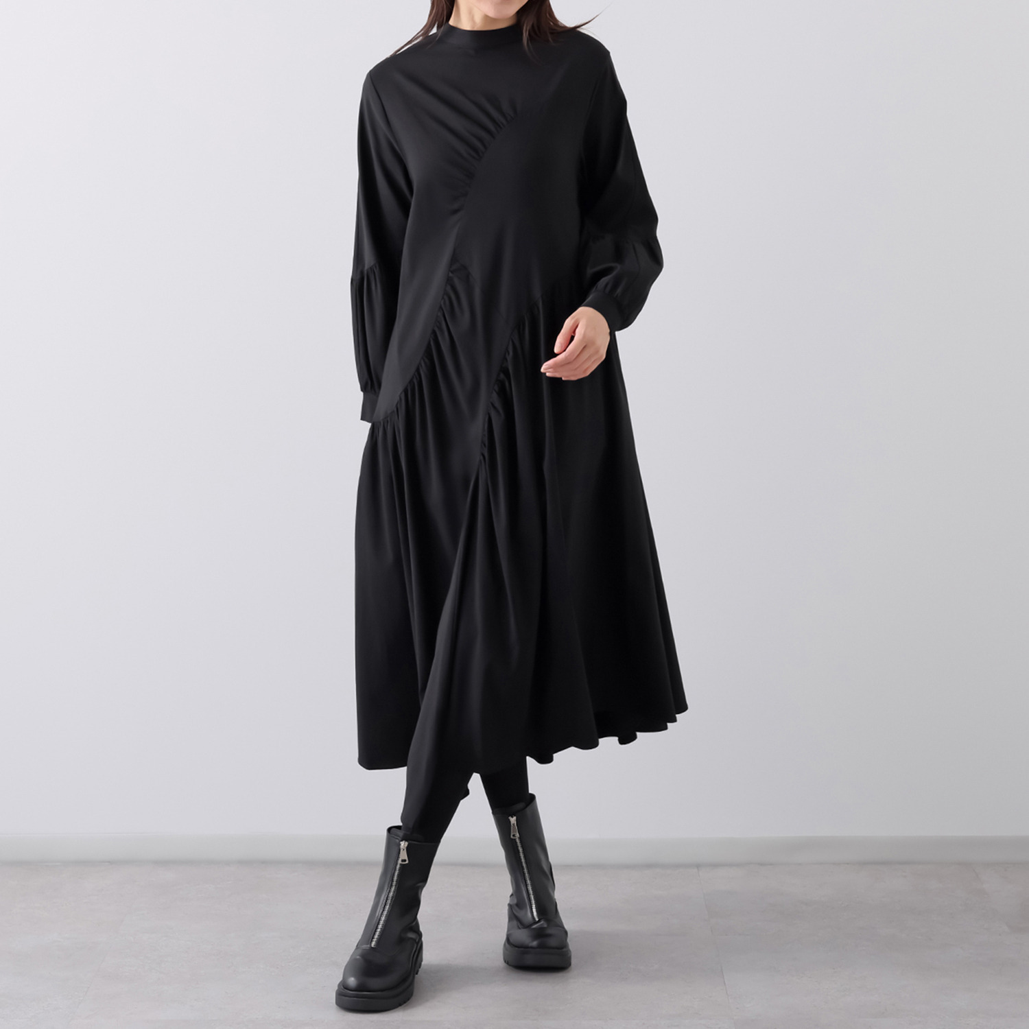 ベルポニー アシンメトリー切替 ギャザー入りドレープ デザインロング