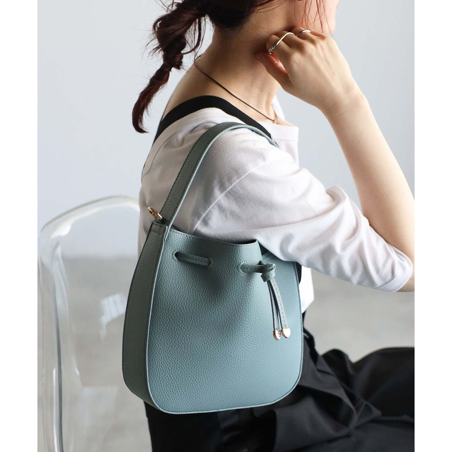 グッシオイタリー ノットリボン ２ウェイ ミニショルダーバッグ