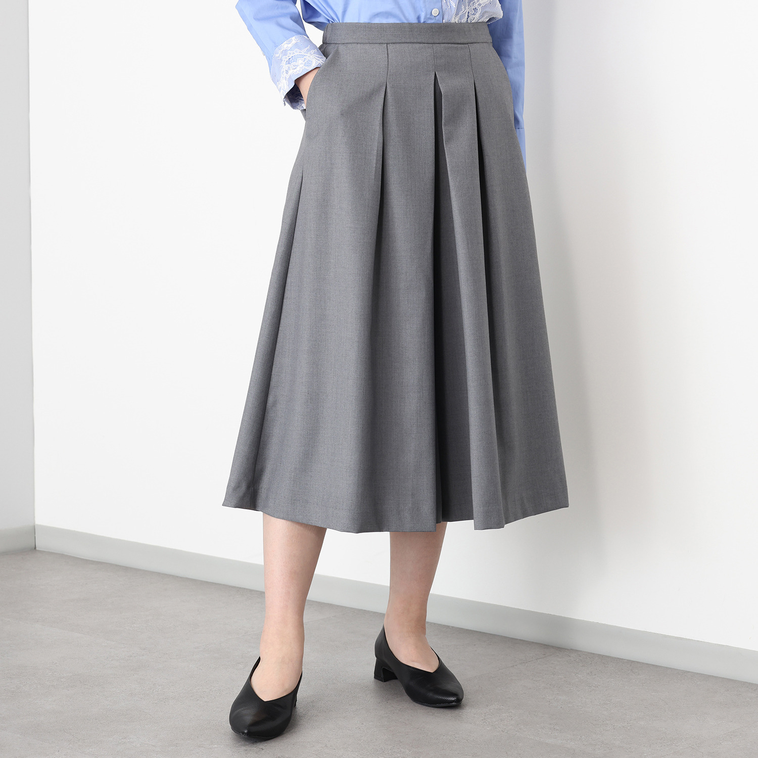 ラ ヴァーグ デトワール 人気の素材をリバイバル 軽くて上品 まるで