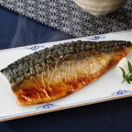 ふっくらジューシー！ さばの塩焼き