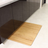 ｋｉｒｉｓａｉ 桐のはっ水・消臭 キッチンマット ＜６０×９０ｃｍ＞