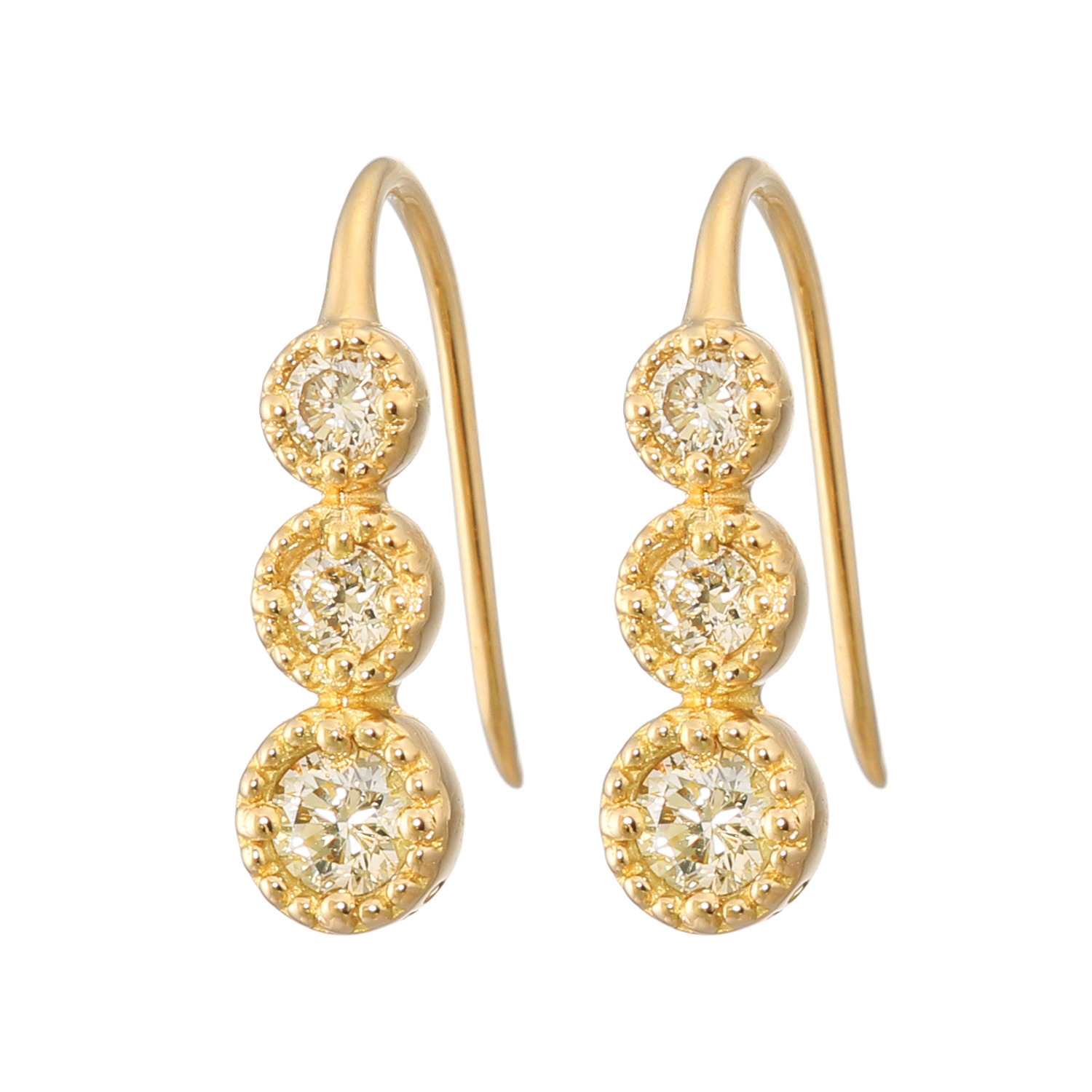 レステクール １８Ｋ シャンパンカラー ダイヤモンド スリーストーン グラデーションピアス