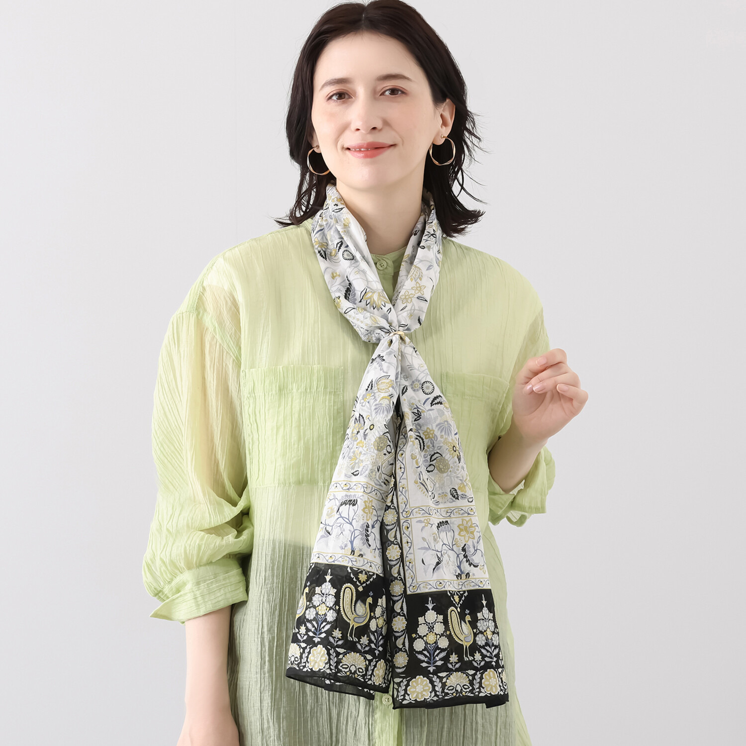 シルクロードクラブ シラーズ柄 ロングスカーフ
