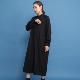 オンザビーバイサマーミー シンプル服は ディテールでアップデート