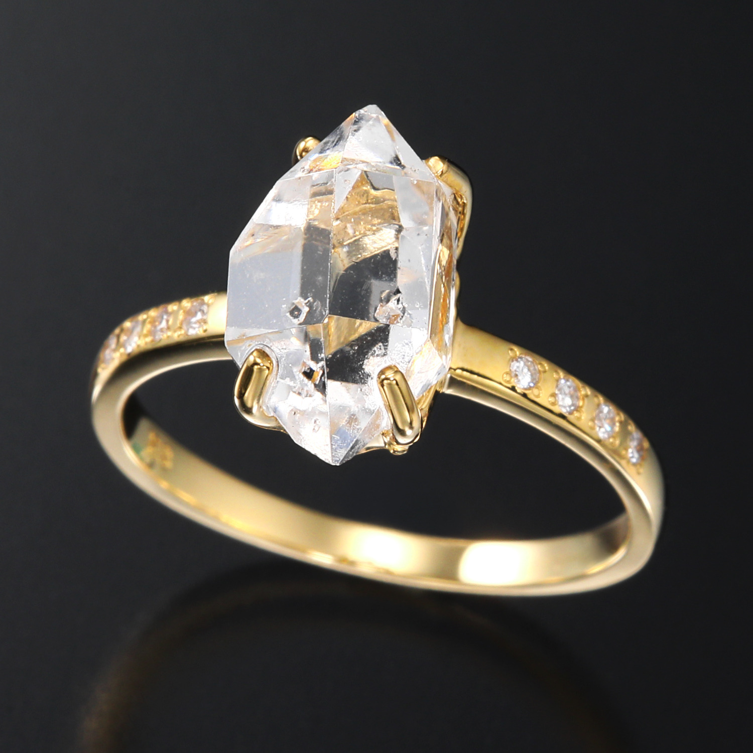 オーサムジェムズ １８Ｋ ハーキマーダイヤモンド ロッククリスタルクォーツ ＆ダイヤモンド リング