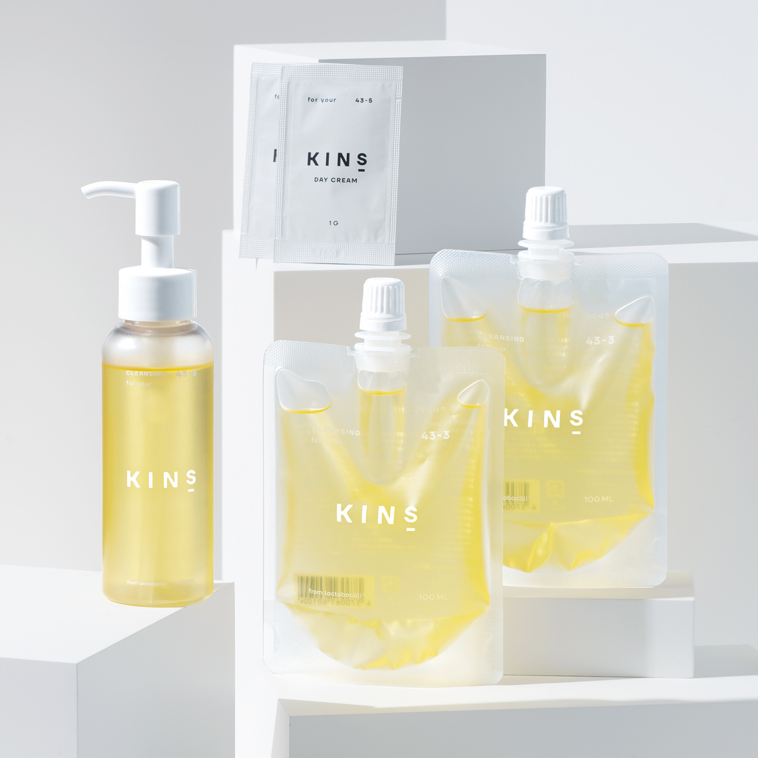 【新品未開封】KINS キンズクレンジングオイル　3本セット KINS 美肌菌発想で 毛穴の汚れすっきり 透明肌へ導く 潤い