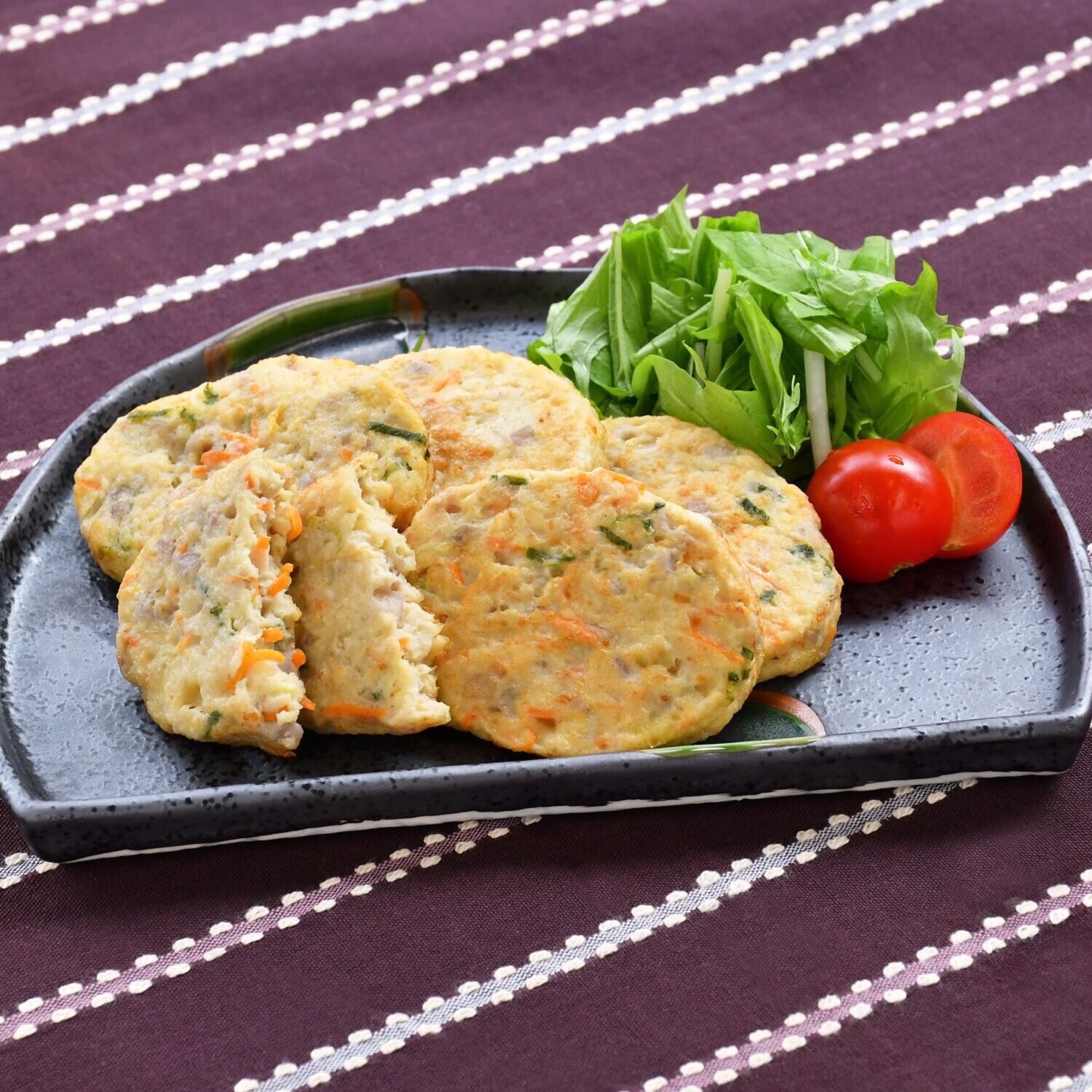 豆腐屋さんがつくる 具材たっぷり！ ふんわり豆腐ハンバーグ