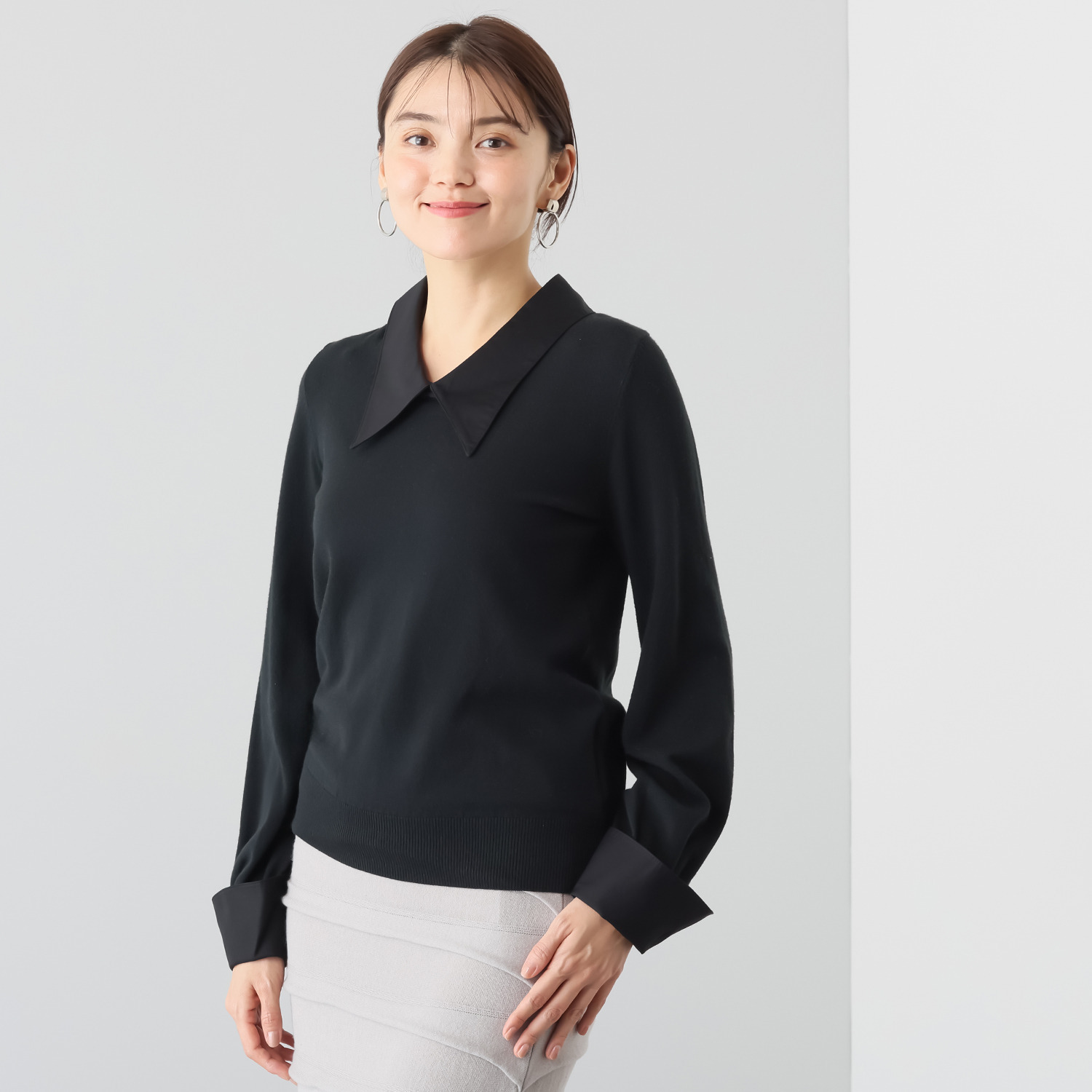 マダムヒロコ　カランショ―ト 　　　　　　　　　　　　　　　　　　プレミアム マダムヒロコ シャツカラー＆カフス付 ニットプルオーバー- ショップ
