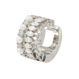 ユキコ　ハナイ ＣＺ＆パールビジュウ シャイニーフロウ 片側用イヤーカフ
